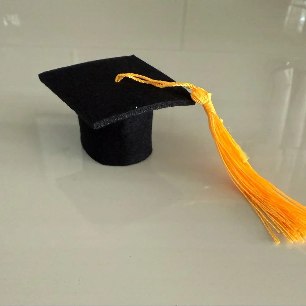 Black & Gold Graduation Cap  miniature Cake Toppers bottle candies decoration 24